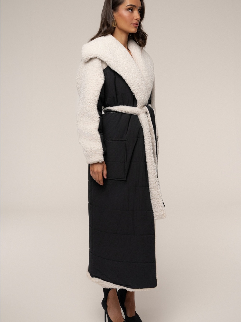 JLUXLABEL Black and White Quilted Sherpa-Trim Ski Coat